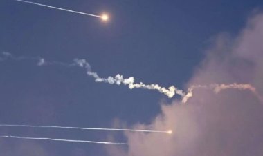 İran'dan,  siyonist işgalci İsrail'e yeni füze dalgası