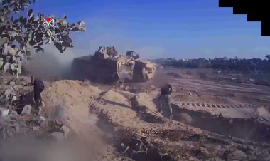 Nefes kesen görüntüler... Kassam'dan Han Yunus'ta pusu ve kaçan zırhlı araca takip!