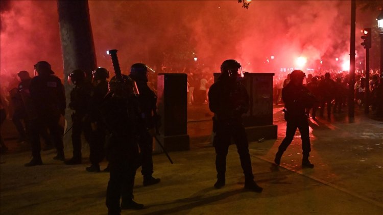 PSG'nin şampiyonluğu sonrası Fransa'da olaylar: 1 ölü, 427 gözaltı