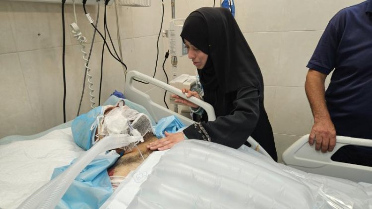 9 çocuğu şehit edilen doktorun eşi de hayata veda etti