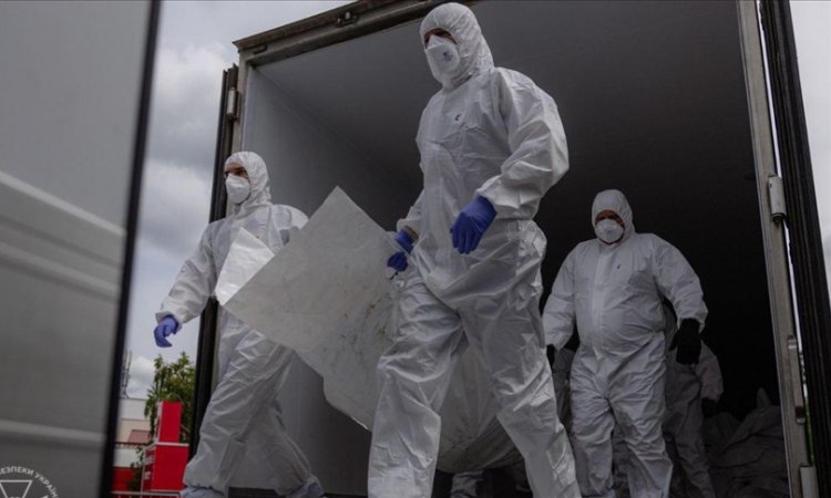 Ukrayna, Rusya'dan 1200 Ukraynalı asker ve sivilin cenazesini teslim aldı