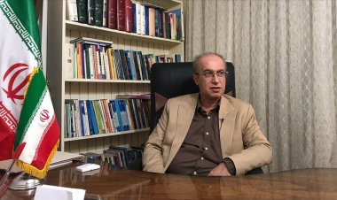 İran'daki Yahudi toplumunun lideri: İsrail’in saldırıları Yahudi mahallelerine de zarar verdi