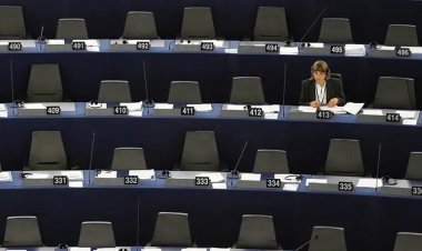 Gazze konuşulurken Avrupa Parlamentosu sıraları boş kaldı