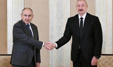 Aliyev ve Paşinyan, Abu Dabi'de bir araya geldi
