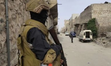 Suriye'de devrik rejimin hava kuvvetleri komutanı tutuklandı