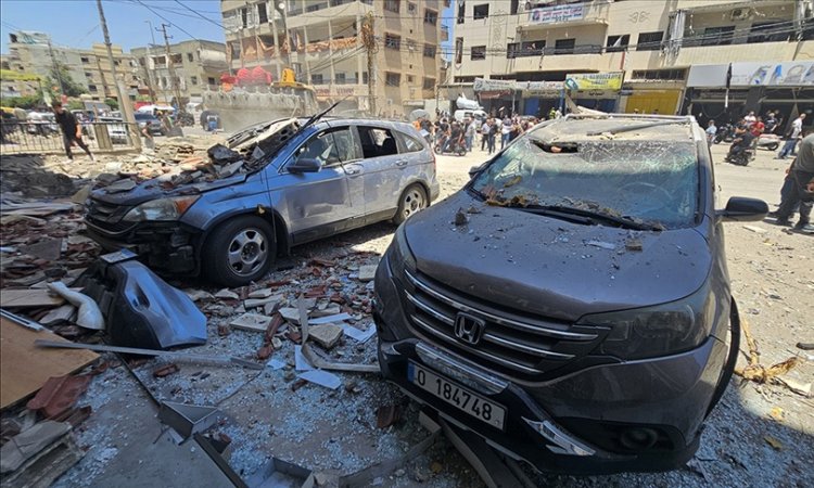 İsrail’in Lübnan’ın güneyine düzenlediği İHA saldırısında 2 sivil yaralandı