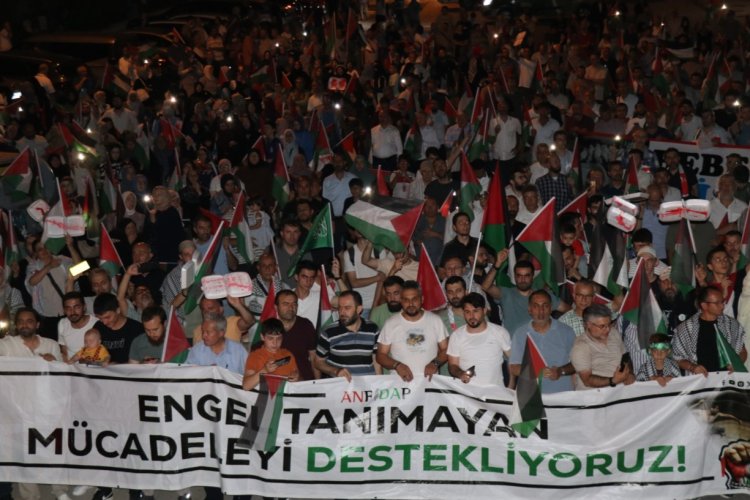 Ankaralılar, ABD elçiliği önünde Gazze için 'Artık Yeter!' diye haykırdı