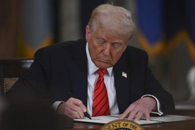Trump'tan yapay zeka şirketlerinin önünü açacak kararnamelere imza