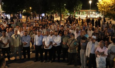 Gaziantep'te 'Gazze ölüyor, seccadeni al gel' etkinliği düzenlendi