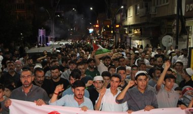 'Sorumluluğunu yerine getirmeyen her devlet ve lider zelil olmaya mahkumdur'