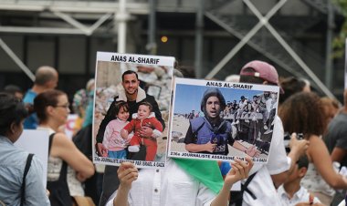 Fransa'da, Gazze'de gazetecileri katleden İsrail protesto edildi
