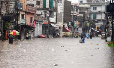 Pakistan'da şiddetli yağışların neden olduğu sellerde ölenlerin sayısı 33’e yükseldi