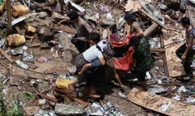 Myanmar'da ordusu sivilleri hedef aldı: 32 ölü