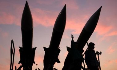 İran Savunma Bakanı: İsrail savaşından sonra yeni füzeler ürettik