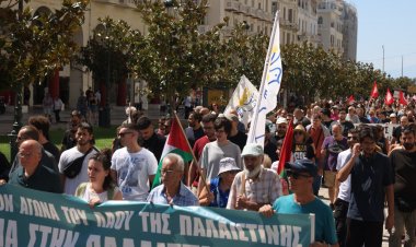 Yunanistan'da Filistin'e destek gösterisi düzenlendi