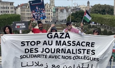 Meslektaşlarımız katlediliyor: Brüksel’de Gazze için gazetecilerden protesto