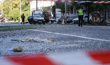 Rus ordusu Kiev’e saldırdı: 14kişi öldü, 38 kişi yaralandı