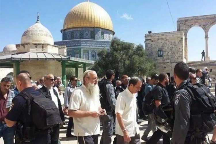 Sessizlik siyonist Yahudileri cesaretlendiriyor: Mescid-i Aksa'ya bir kez daha baskın
