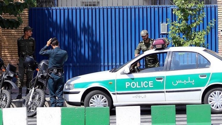 Sistan-Belucistan'da polis aracına silahlı saldırı