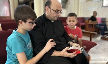 Kutsal Aile Kilisesi: Tahliye emirlerine rağmen Gazze'yi terk etmeyeceğiz