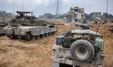 Siyonist İsrail ordusu iki askeri tümenle Gazze'ye girdi