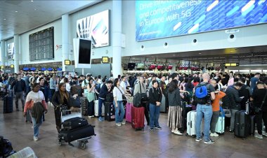 Siber saldırı nedeniyle Avrupa'nın büyük havalimanlarında aksaklıklar devam ediyor
