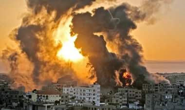 Siyonist İsrail, Gazze kent merkezini aralıksız bombalıyor