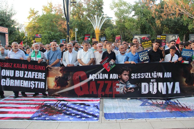 Gazze'deki dram Batman'da sessiz eylemle anlatıldı
