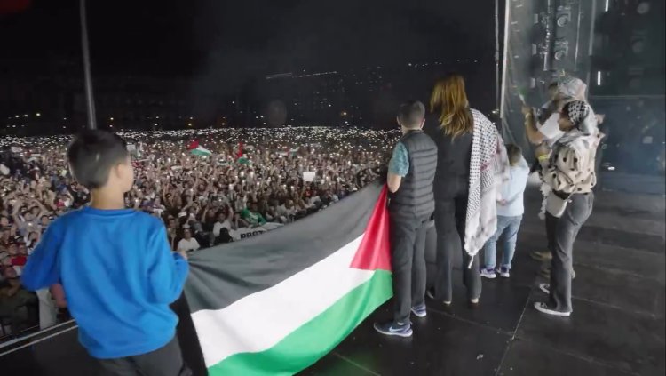 Meksika’da yüz binler işgalci İsrail’in Gazze’ye yönelik soykırımını protesto etti