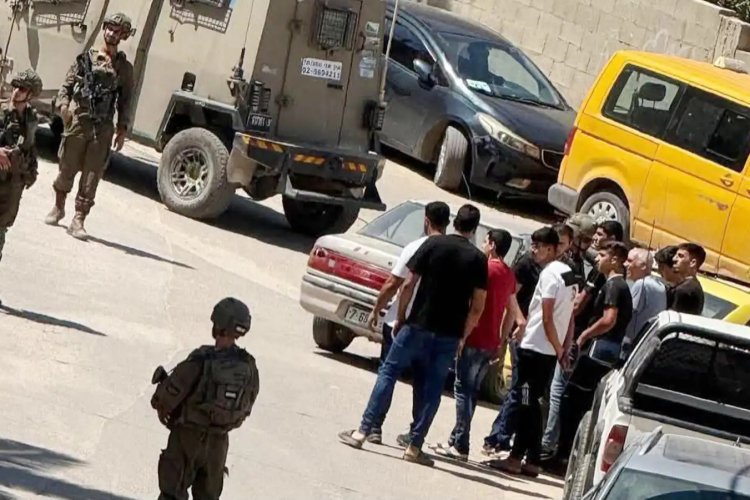 Esirler Medya Ofisi: Batı Şeria'da toplu alıkoymalar savaş suçu