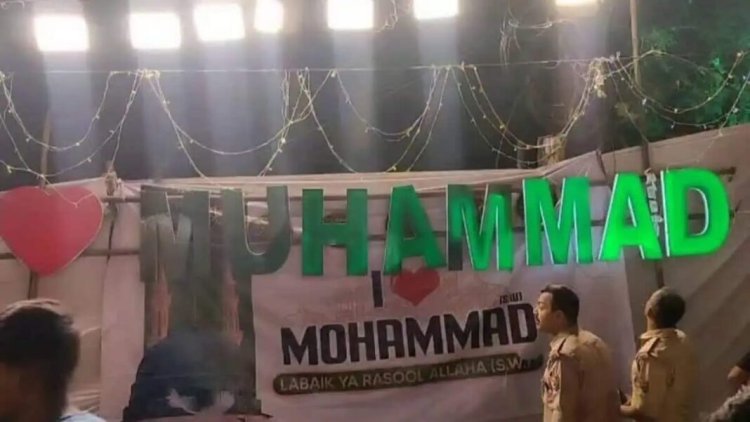 Hindistan'da Müslümanlara “Muhammed’i Seviyorum” pankartı nedeniyle suçlama