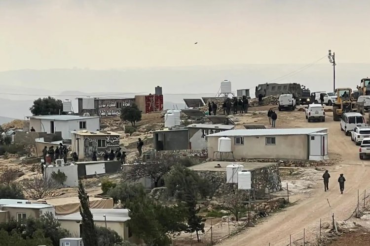 Siyonist İsrail, 3 bin dönüm araziye sahip Filistin köyünü ikinci kez yerle bir etti