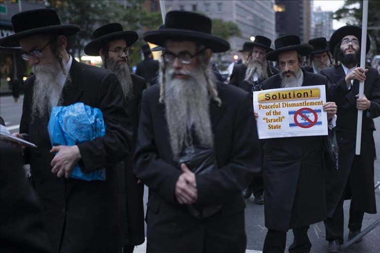 New York'ta Ortodoks Yahudiler, siyonist Netanyahu'yu protesto etti