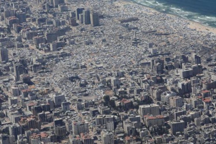 İngiltere: İki devletli çözüm, enkaz altında yok olma riskiyle karşı karşıya