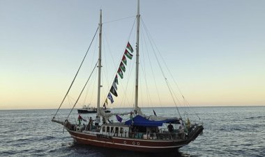 İşgalci İsrail kuşatması yoğunlaşırken Sumud filosuna iletişimde sıkıntı yaşanıyor