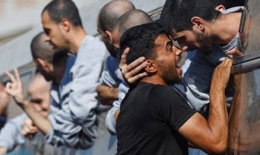 Soykırımcı İsrail'in esir takasıyla serbest bıraktığı Filistinli esirlerin bir kısmı Gazze'ye ulaştı