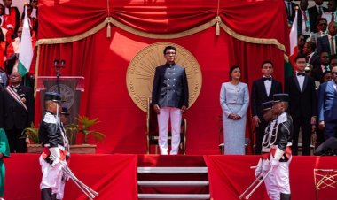 Madagaskar’da Cumhurbaşkanı Rajoelina’nın Fransız uçağıyla ülkeyi terk ettiği iddia edildi