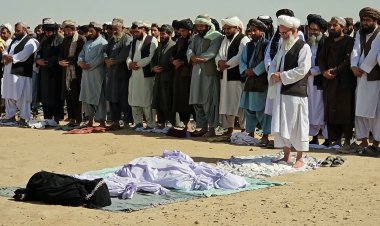 Pakistan'dan Afganistan İslam Emirliği'ne saldırı: Çoğu kadın ve çocuk en az 40 ölü
