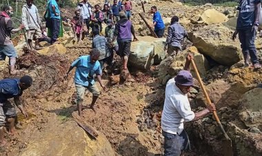 Papua Yeni Gine'de heyelan 21 ölü