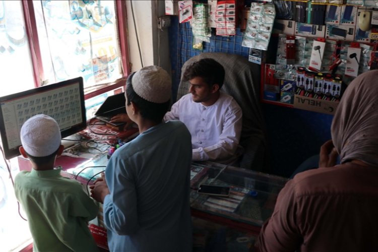 Afganistan'da 48 saatlik internet ve telekomünikasyon kesintisi yaşandı