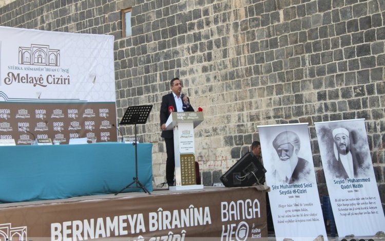 Melayê Cizîrî Paneline katılan Ramanlı: “Sırtımızı bu miraslara yasladığımızda yıkılmayız”