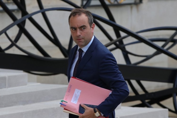 Fransa Cumhurbaşkanı Macron, istifa eden Lecornu'yu yeniden başbakan olarak atadı