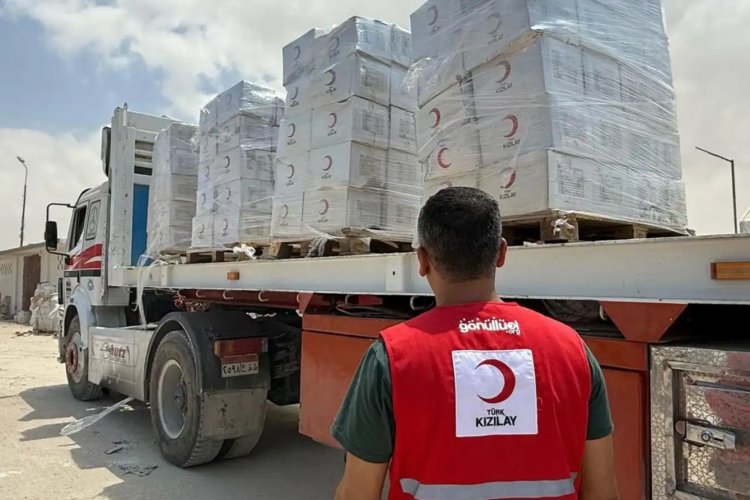 Kızılay'dan Gazze'ye 5 yardım tırı ulaştı