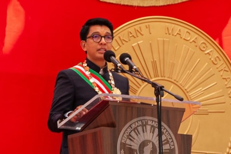 Madagaskar Cumhurbaşkanı Rajoelina, ulusa sesleniş konuşmasında 'anayasa' vurgusu yaptı