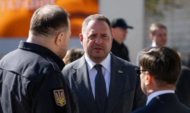 Zelenski'nin üst düzey yardımcısı istifa etti