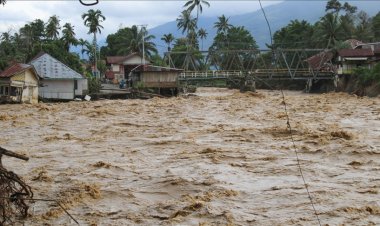 Endonezya'da şiddetli yağışların yol açtığı afetlerde ölenlerin sayısı 442'ye yükseldi