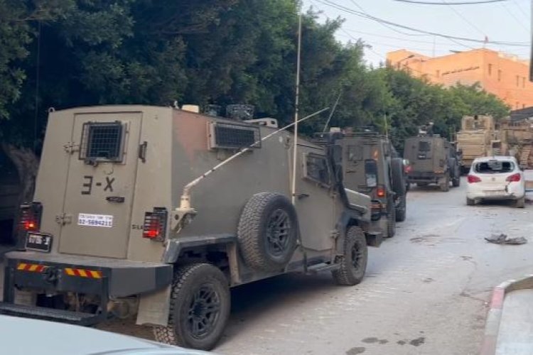 İşgalci İsrail ordusu Batı Şeria'da Filistinlilere ait iki evi 'karargaha' çevirdi