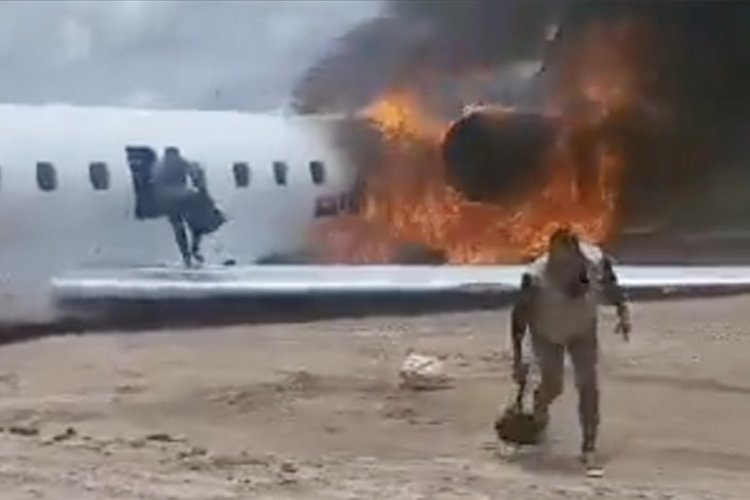 Kongo Demokratik Cumhuriyeti'nde Maden Bakanı Kabamba'yı taşıyan uçak pistten çıktı