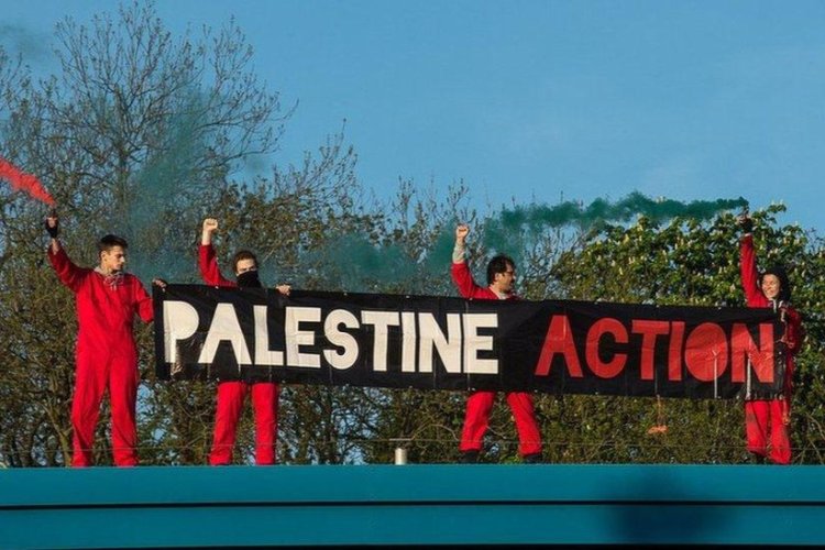 İngiltere, Filistin yanlısı aktivistleri yargılıyor: İşgalci şirketleri korumak için hukuk çarpıtılıyor