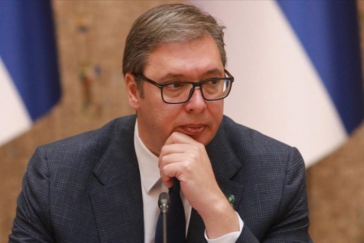Sırbistan Cumhurbaşkanı Vucic'in Bosna Savaşı'ndaki keskin nişancılardan olduğu iddia edildi